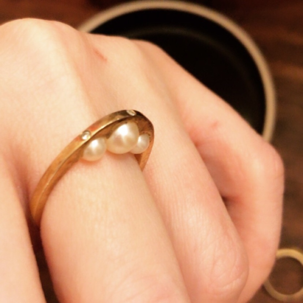 Unique Gold Ring - image 8